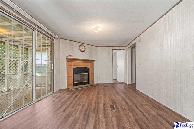 3625 Summertree Dr., Florence, SC 29506