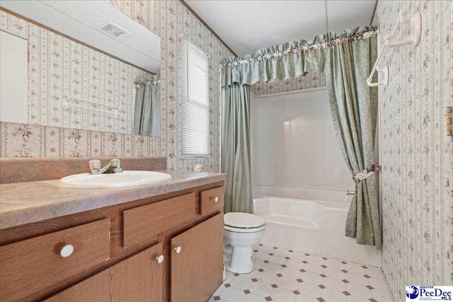 3625 Summertree Dr., Florence, SC 29506