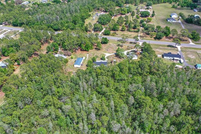 17822 COMMONWEALTH AVENUE N, Polk City, FL 33868