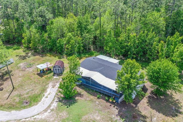 17822 COMMONWEALTH AVENUE N, Polk City, FL 33868