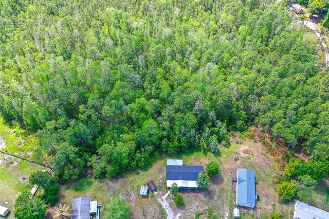17822 COMMONWEALTH AVENUE N, Polk City, FL 33868