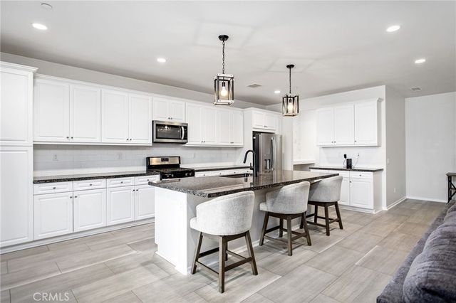 30616 Aspen Glen, Murrieta, CA 92563