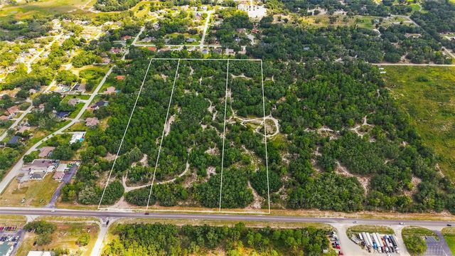 8439 COUNTY LINE ROAD, Spring Hill, FL 34608