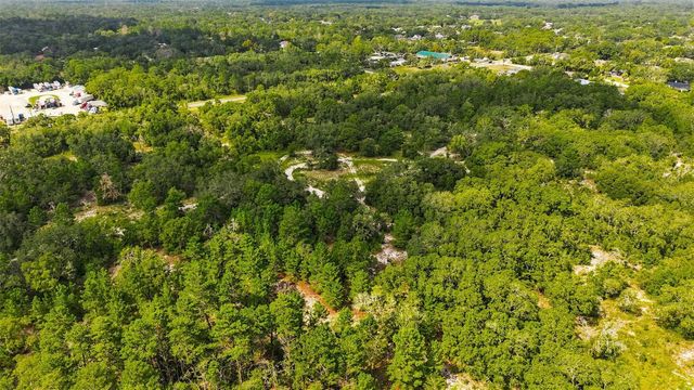8439 COUNTY LINE ROAD, Spring Hill, FL 34608
