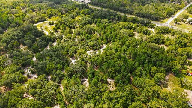 8439 COUNTY LINE ROAD, Spring Hill, FL 34608