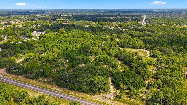 8439 COUNTY LINE ROAD, Spring Hill, FL 34608
