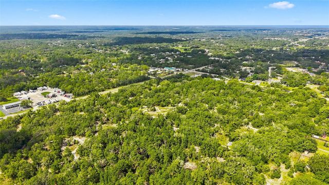 8439 COUNTY LINE ROAD, Spring Hill, FL 34608
