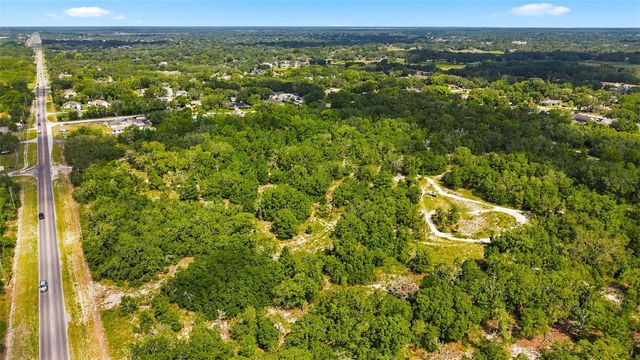 8439 COUNTY LINE ROAD, Spring Hill, FL 34608