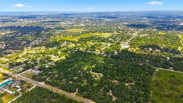 8439 COUNTY LINE ROAD, Spring Hill, FL 34608