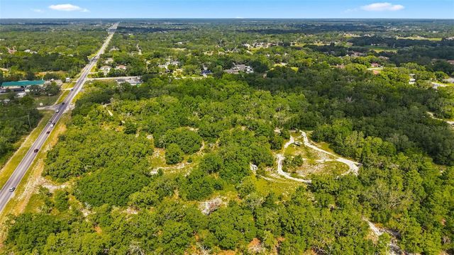 8439 COUNTY LINE ROAD, Spring Hill, FL 34608