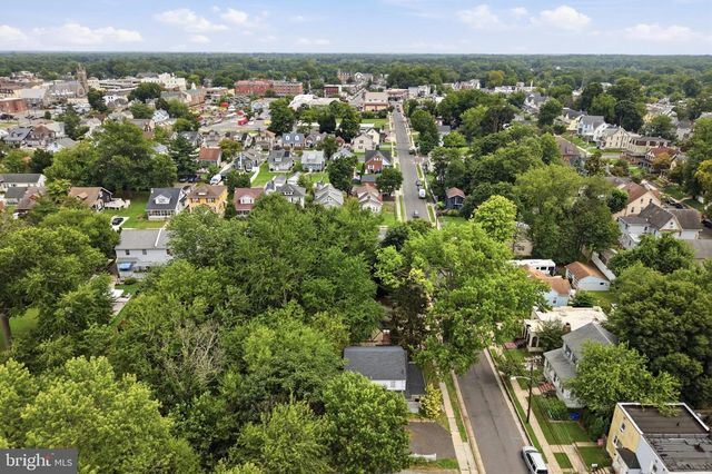 146 W BARBER AVE, Woodbury, NJ 08096
