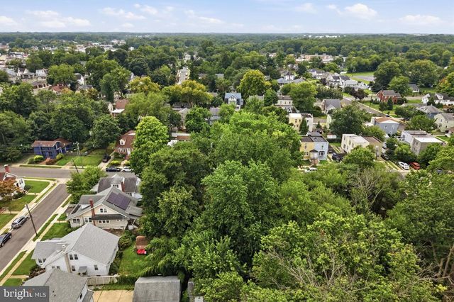 146 W BARBER AVE, Woodbury, NJ 08096