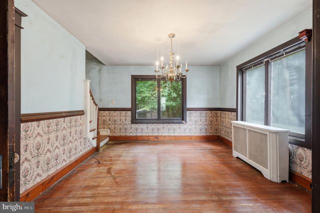 146 W BARBER AVE, Woodbury, NJ 08096