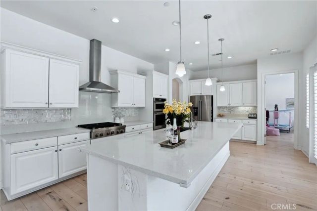 24364 W Clear Creek, West Hills, CA 91304