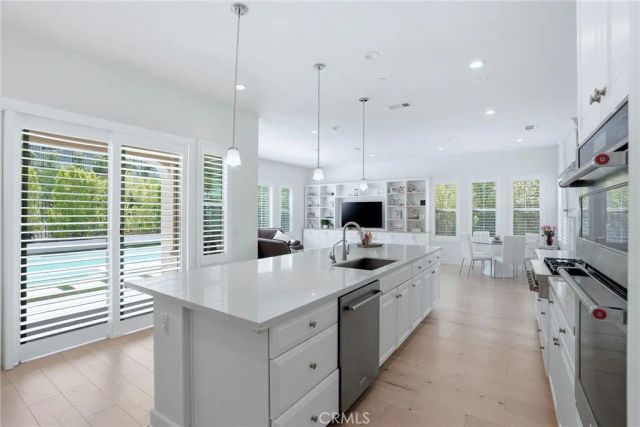 24364 W Clear Creek, West Hills, CA 91304
