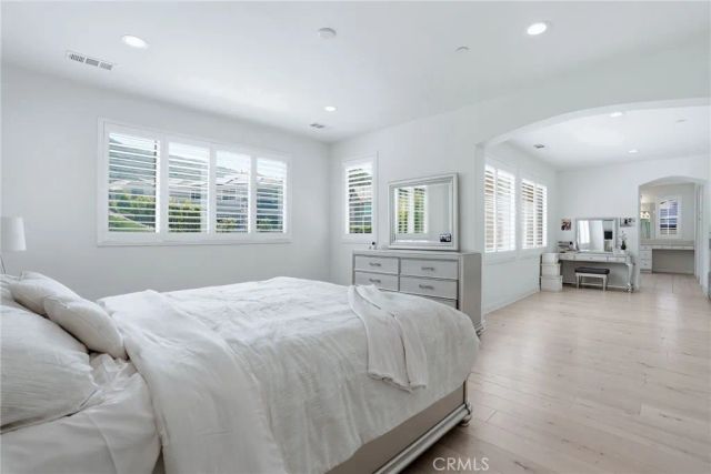 24364 W Clear Creek, West Hills, CA 91304