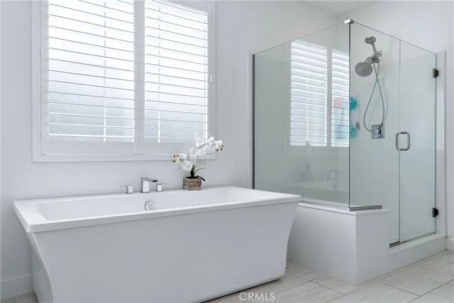 24364 W Clear Creek, West Hills, CA 91304