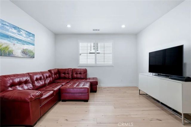 24364 W Clear Creek, West Hills, CA 91304