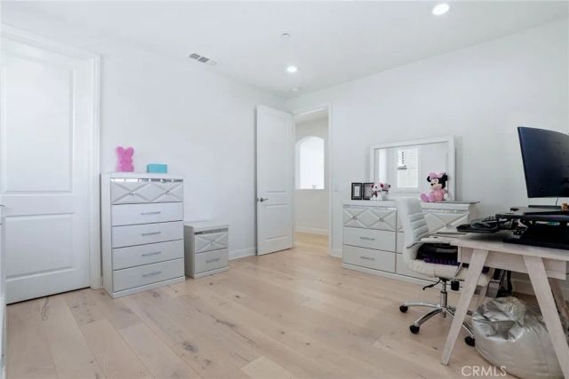24364 W Clear Creek, West Hills, CA 91304