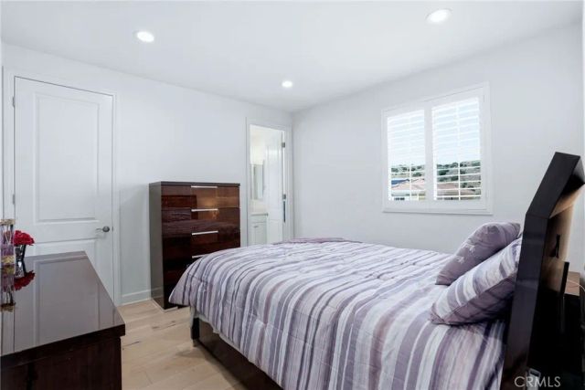 24364 W Clear Creek, West Hills, CA 91304