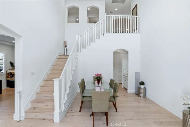 24364 W Clear Creek, West Hills, CA 91304