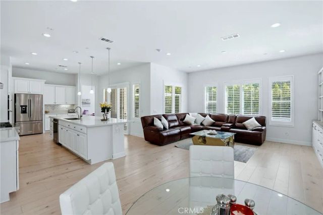 24364 W Clear Creek, West Hills, CA 91304