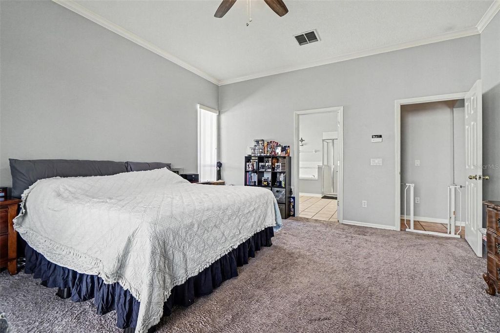 Image 13 of property listing at 2716 WORTHAM LANE, Kissimmee, FL 34744