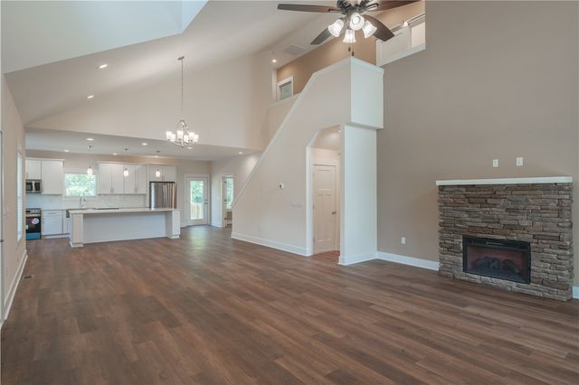 15004 Beacon Ridge Drive, Seneca, SC 29678