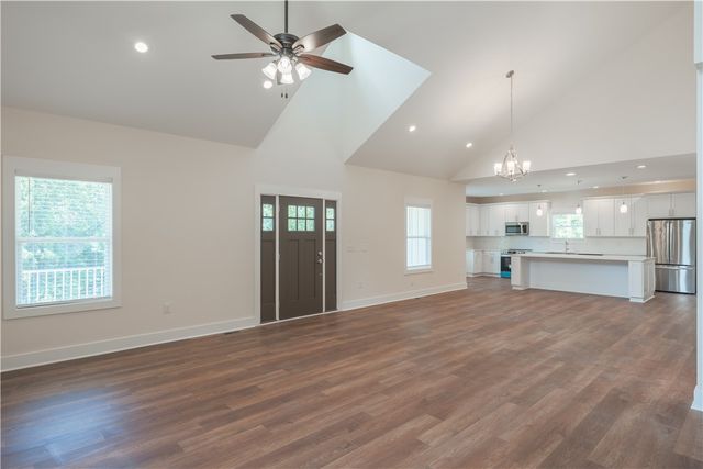 15004 Beacon Ridge Drive, Seneca, SC 29678