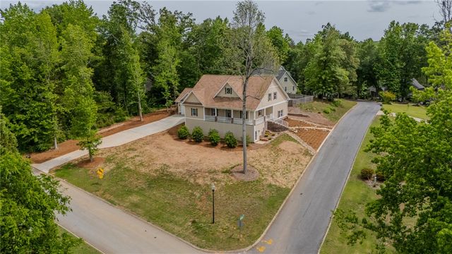 15004 Beacon Ridge Drive, Seneca, SC 29678