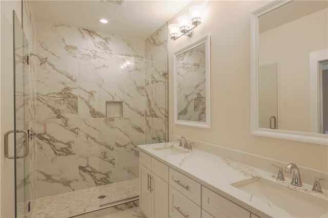 15004 Beacon Ridge Drive, Seneca, SC 29678