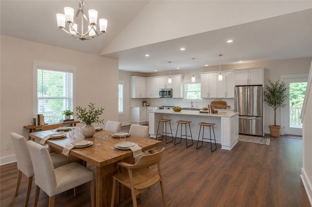 15004 Beacon Ridge Drive, Seneca, SC 29678