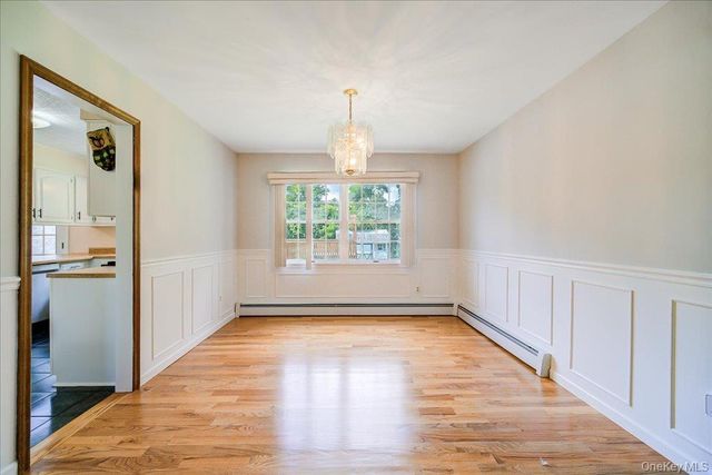 207 Butter Hill Drive, New Windsor, NY 12553