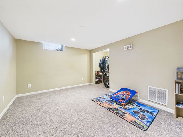 2735 S Classen St, Wichita, KS 67216