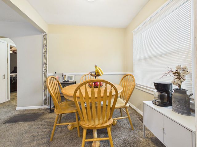 2735 S Classen St, Wichita, KS 67216