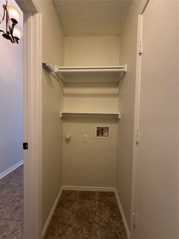 6436 Stonewater Bend Trail, Fort Worth, TX 76179