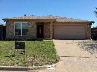 6436 Stonewater Bend Trail, Fort Worth, TX 76179