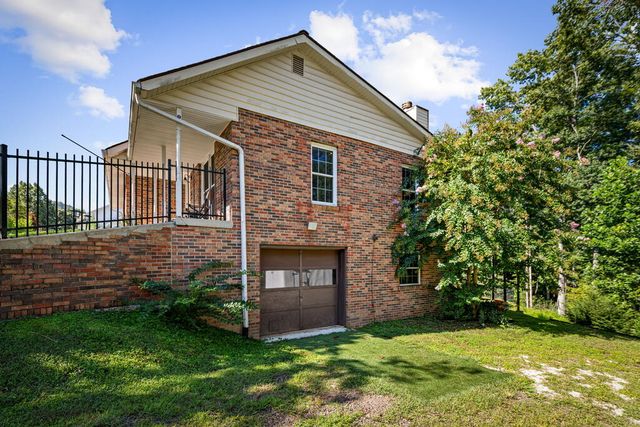 30 Skyline Drive, Murphy, NC 28906