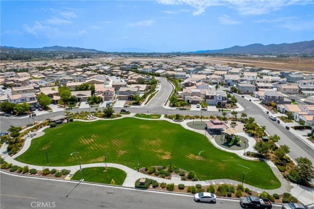 29126 Red Alder, Lake Elsinore, CA 92530