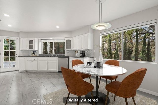 272 Manzanita, Thousand Oaks, CA 91361