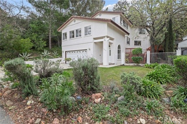272 Manzanita, Thousand Oaks, CA 91361