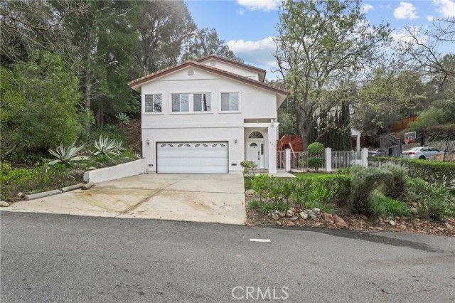 272 Manzanita, Thousand Oaks, CA 91361