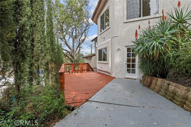 272 Manzanita, Thousand Oaks, CA 91361