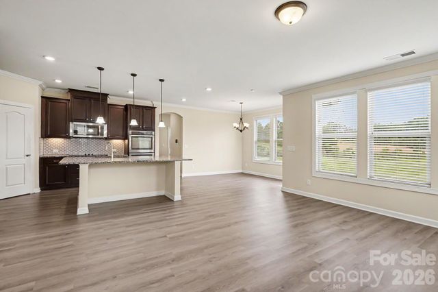 502 Alucio Court, Matthews, NC 28104