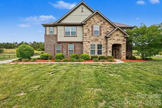 502 Alucio Court, Matthews, NC 28104