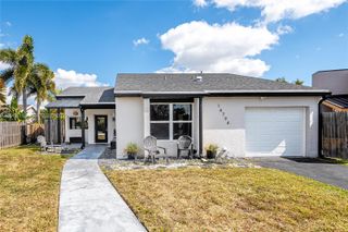 16794 Royal Poinciana Drive, Weston, FL 33326