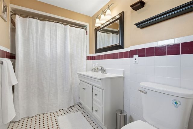 59 Cherry St, Malden, MA 02148