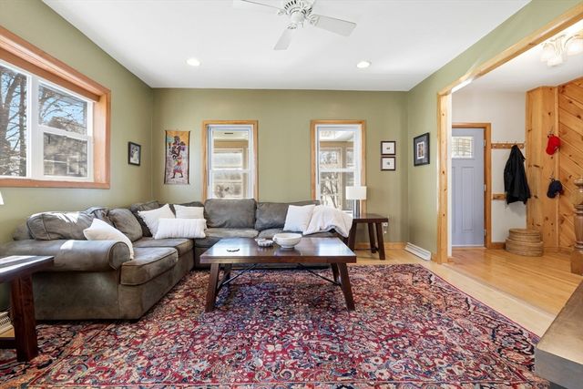 59 Cherry St, Malden, MA 02148