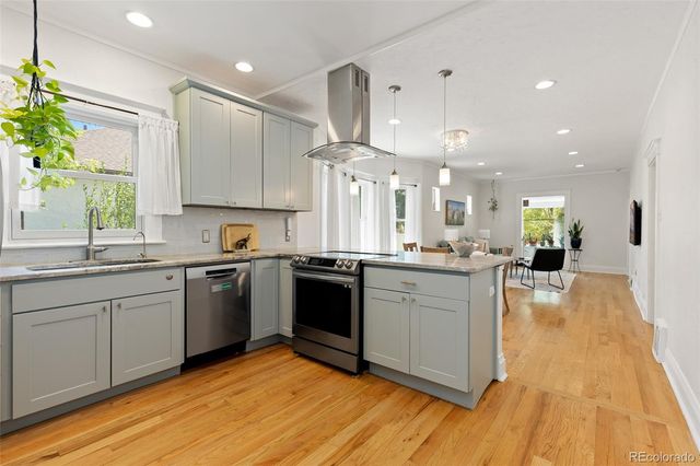 1490 S Lincoln Street, Denver, CO 80210