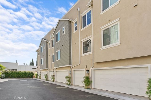 16432 Whittier Boulevard 2, Whittier, CA 90603